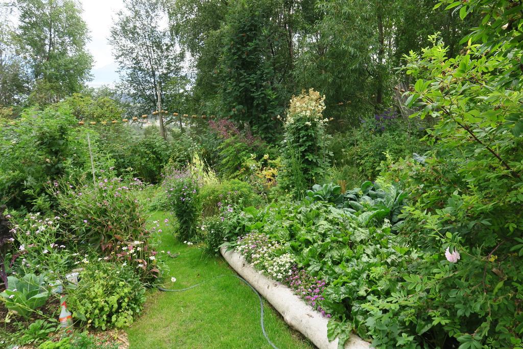 Brigitte'S Bavarian Bed Und Breakfast Millers Landing Экстерьер фото