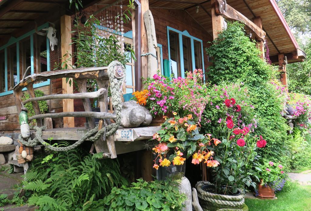 Brigitte'S Bavarian Bed Und Breakfast Millers Landing Экстерьер фото