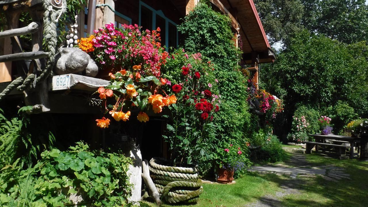 Brigitte'S Bavarian Bed Und Breakfast Millers Landing Экстерьер фото