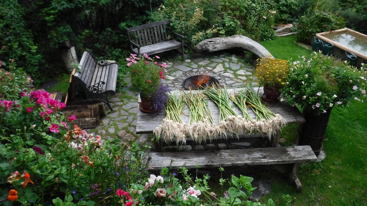 Brigitte'S Bavarian Bed Und Breakfast Millers Landing Экстерьер фото