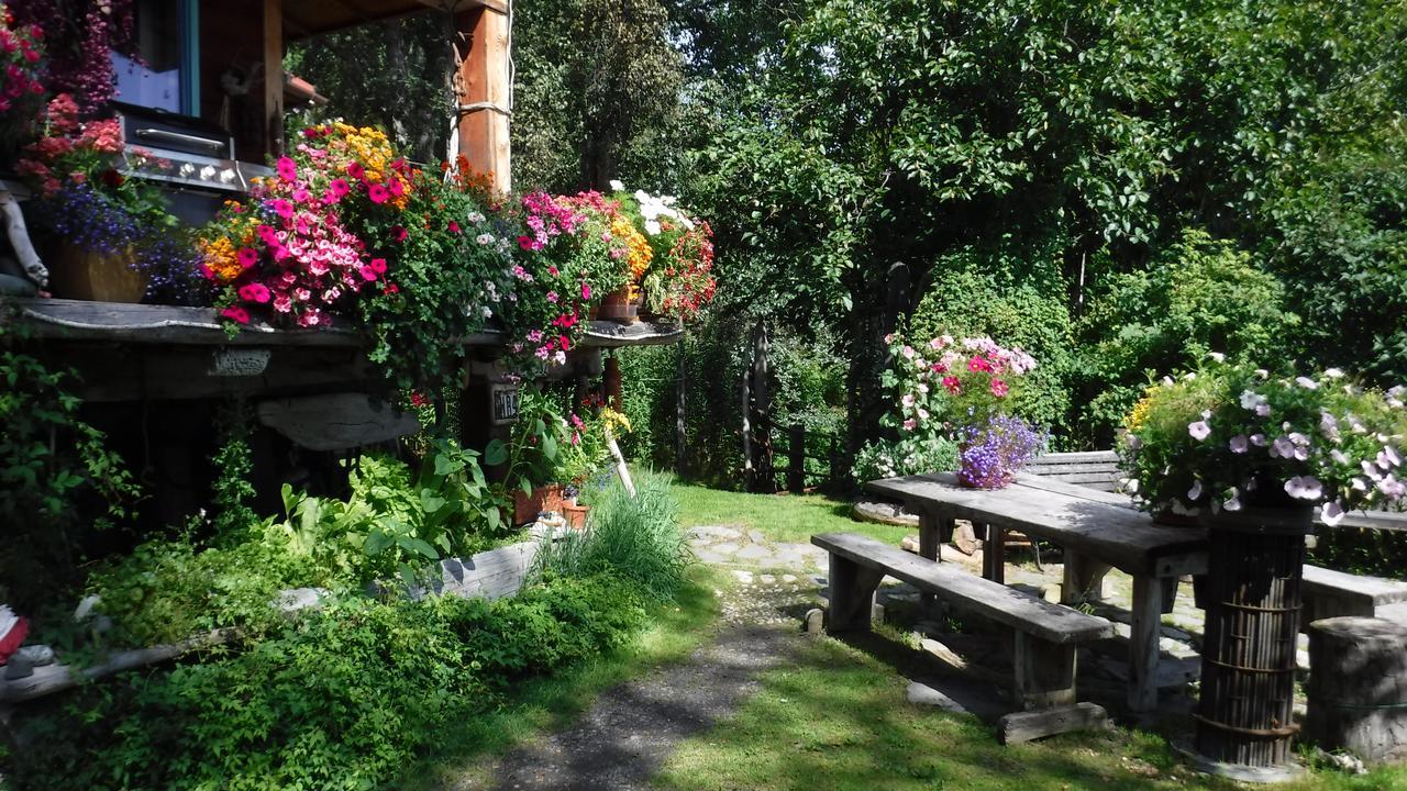 Brigitte'S Bavarian Bed Und Breakfast Millers Landing Экстерьер фото